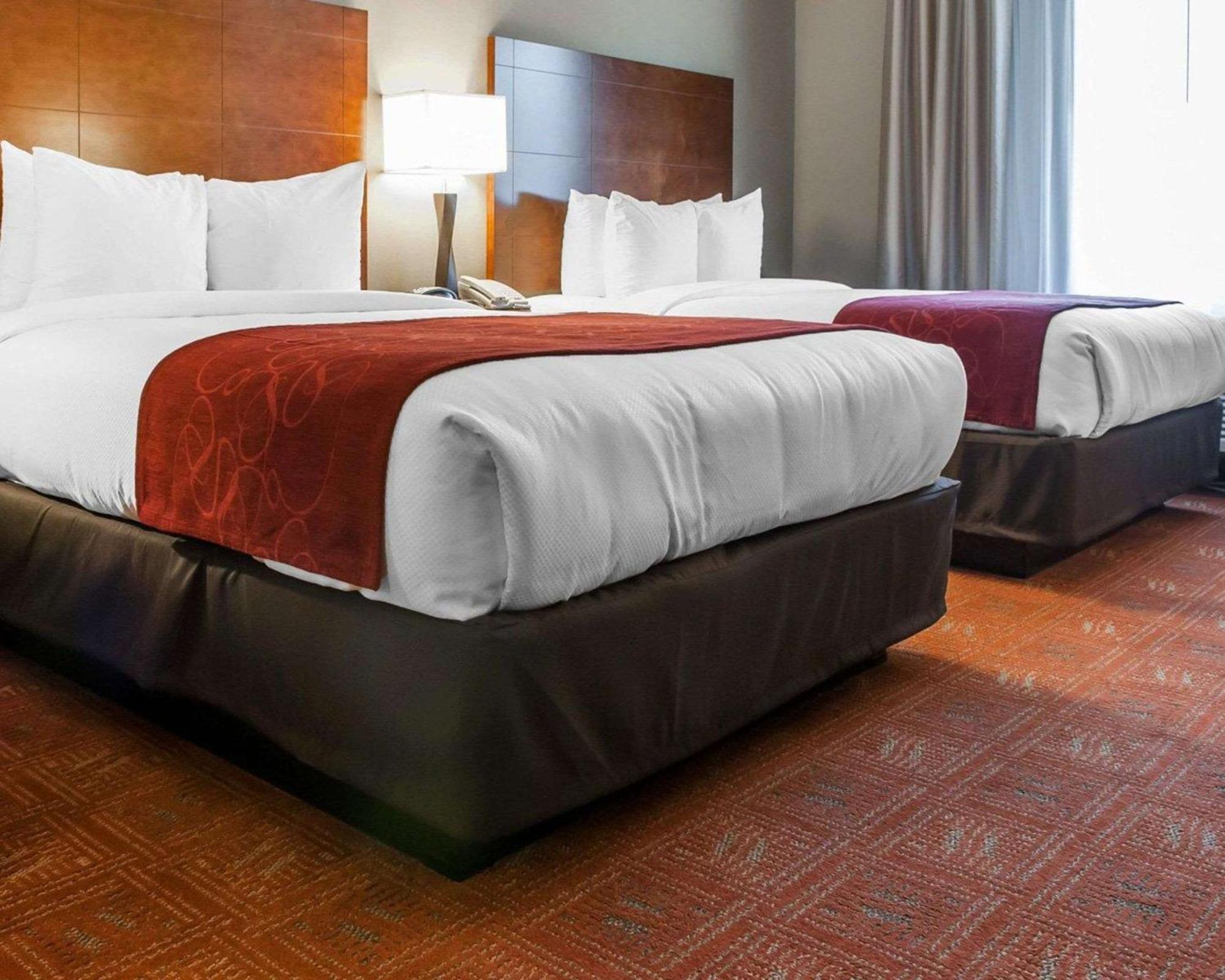 Comfort Suites Farmington Extérieur photo